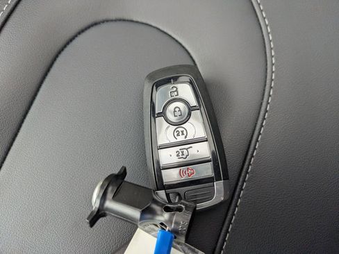 New 2026 Ford Expedition Platinum w/ Stealth Appearance Package image 33