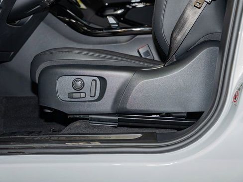 New 2026 Land Rover Range Rover Evoque Dynamic SE image 15