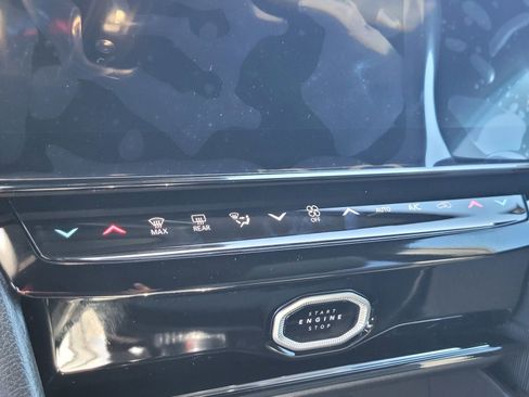 New 2026 Jeep Grand Cherokee Altitude AWD/4WD image 15