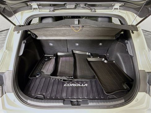 Used 2019 Toyota Corolla XSE image 27