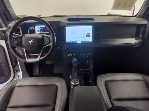 Used 2024 Ford Bronco Big Bend AWD/4WD image 9