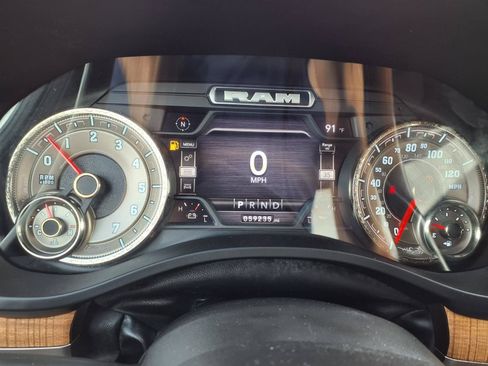 Used 2022 RAM 1500 Limited AWD/4WD image 20