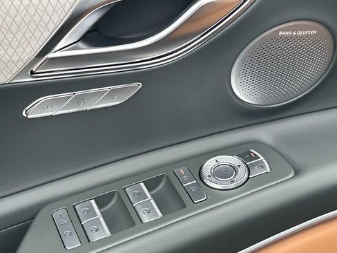 New 2026 Genesis GV80 2.5T Prestige AWD/4WD image 19