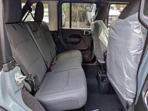 New 2026 Jeep Wrangler Unlimited Sport image 25