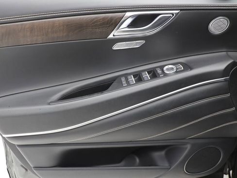 Used 2024 Genesis GV80 3.5T image 15