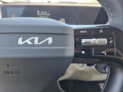 New 2026 Kia Sorento EX AWD/4WD image 18