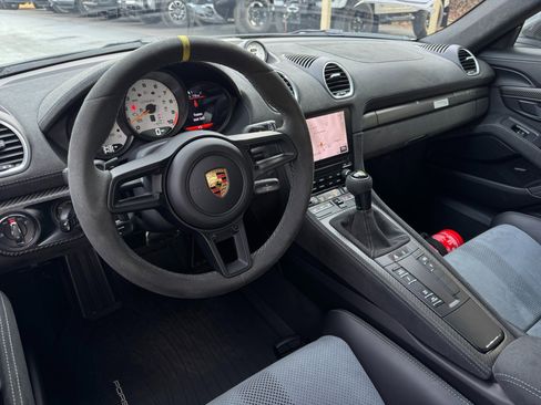 Used 2023 Porsche 718 Cayman GT4 RS image 37