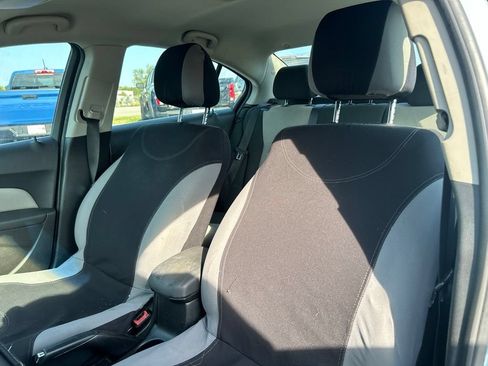 Used 2011 Chevrolet Cruze LS w/ Connectivity Package FWD image 13
