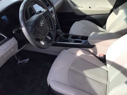 Used 2016 Hyundai Sonata SE image 15