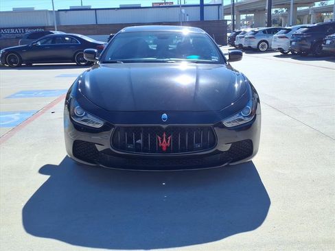 Used 2016 Maserati Ghibli image 4