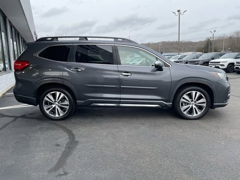 Used 2019 Subaru Ascent Touring image 4
