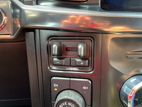 Used 2024 Ford F150 Raptor AWD/4WD image 17