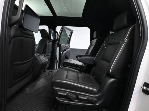 Used 2021 Cadillac Escalade ESV Sport w/ Heavy-Duty Trailer Package AWD/4WD image 44