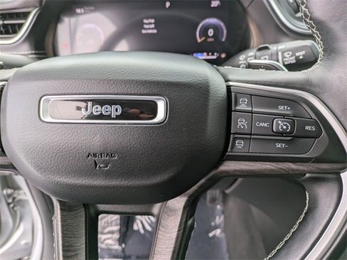 Certified 2021 Jeep Grand Cherokee L Limited image 16