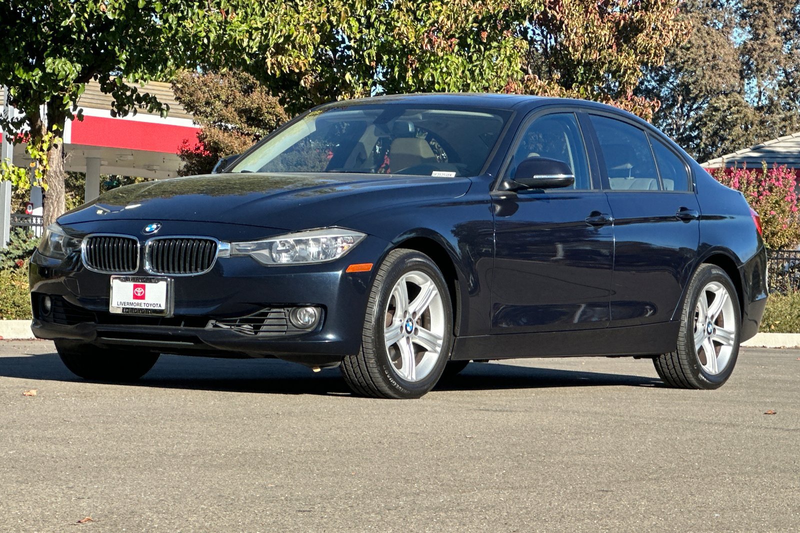 Used 2013 BMW 328i Sedan RWD image 8