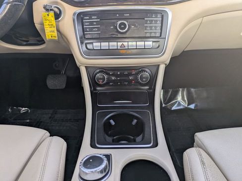 Used 2019 Mercedes-Benz CLA 250 image 21