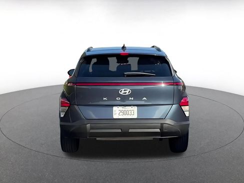 Used 2025 Hyundai Kona SEL image 12