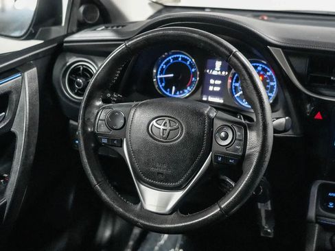 Certified 2018 Toyota Corolla SE w/ Protection Package FWD image 15