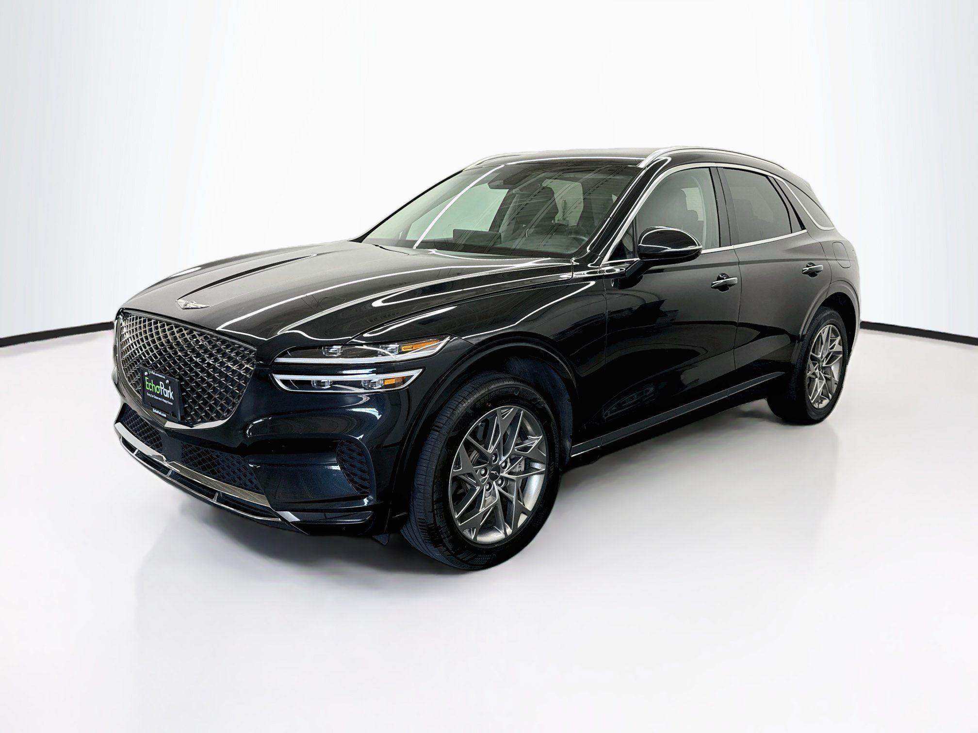 Used 2025 Genesis GV70 2.5T AWD/4WD image 3
