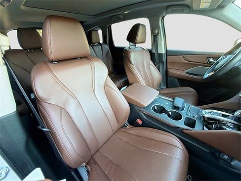 Used 2022 Acura MDX FWD w/ Technology Package image 15
