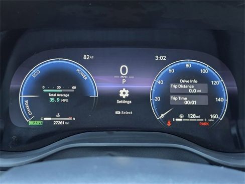 Used 2025 Toyota Sienna XLE Woodland Edition image 12