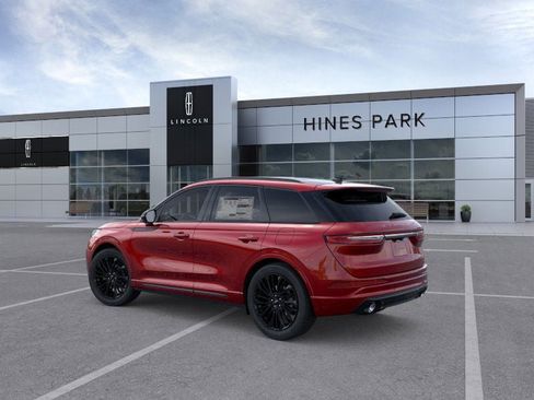 New 2026 Lincoln Corsair Premiere image 4