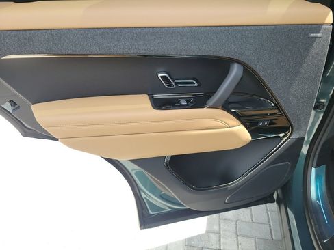 New 2026 Land Rover Range Rover Sport SE AWD/4WD image 22