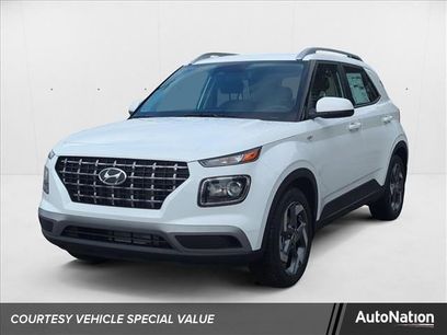 New 2025 Hyundai Venue SEL