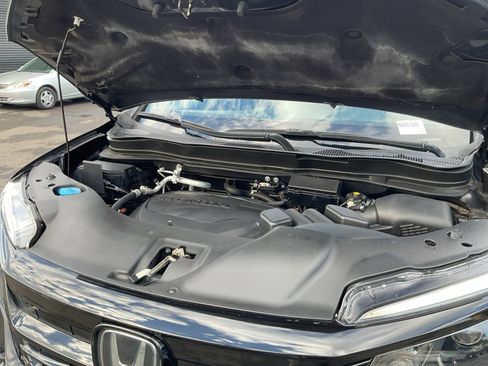 Used 2022 Honda Pilot Sport image 24