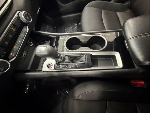 Certified 2024 Nissan Altima 2.5 SV FWD image 25