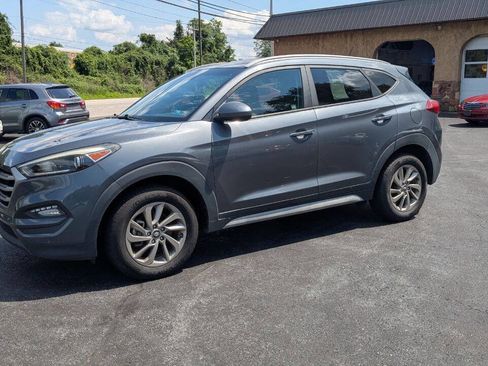 Used 2017 Hyundai Tucson SE image 19