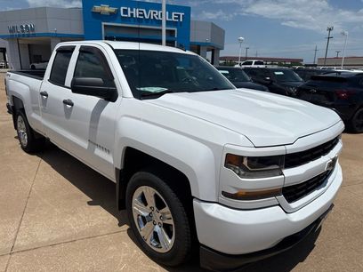 Used 2017 Chevrolet Silverado 1500 Custom w/ Custom Convenience Package
