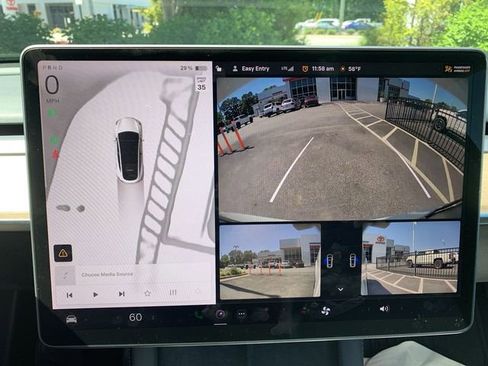 Used 2023 Tesla Model Y Long Range AWD/4WD image 21