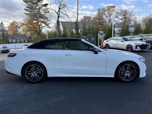 Used 2020 Mercedes-Benz E 450 4MATIC Cabriolet image 4