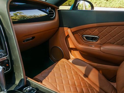 Certified 2017 Bentley Continental GT V8 S AWD/4WD image 18