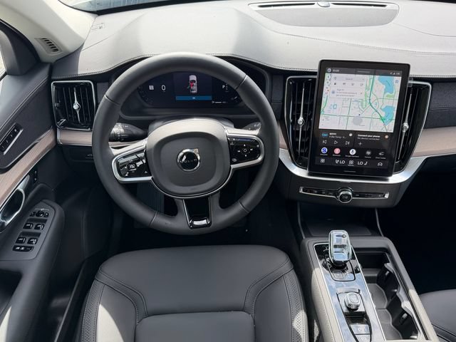 New 2026 Volvo XC90 B5 Plus w/ Protection Package Premier AWD/4WD image 14