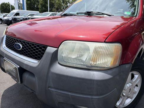 Used 2004 Ford Escape XLT AWD/4WD image 6