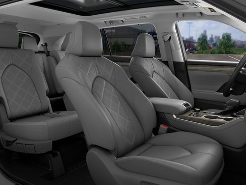 New 2026 Toyota Highlander Platinum AWD/4WD image 20