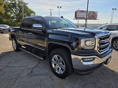 Used 2018 GMC Sierra 1500 SLT AWD/4WD image 3
