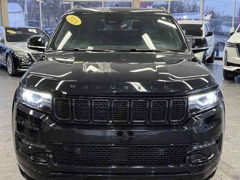 Used 2024 Jeep Wagoneer 4WD w/ Premium Group I image 18