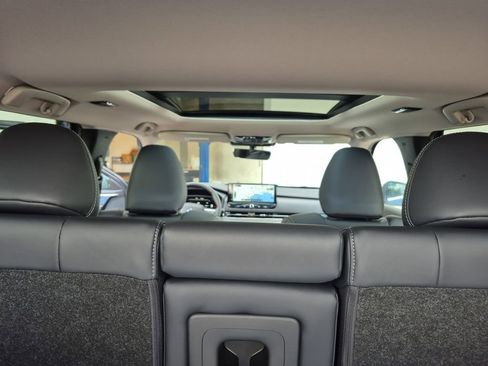 New 2025 Mitsubishi Outlander SE image 91