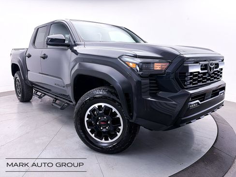 Used 2024 Toyota Tacoma TRD Off-Road AWD/4WD image 1