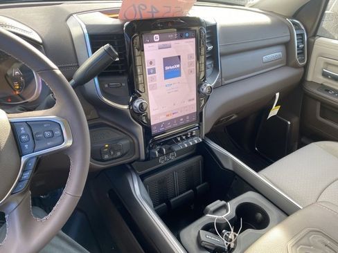 Used 2025 RAM 2500 Laramie image 14