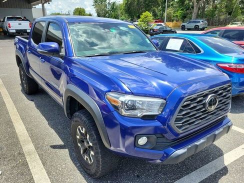 Used 2022 Toyota Tacoma TRD Off-Road w/ Technology Package RWD image 2