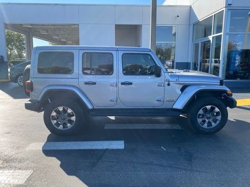 Used 2021 Jeep Wrangler Unlimited Sahara image 11