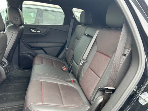 Used 2024 Chevrolet Blazer RS w/ Enhanced Convenience Package AWD/4WD image 8