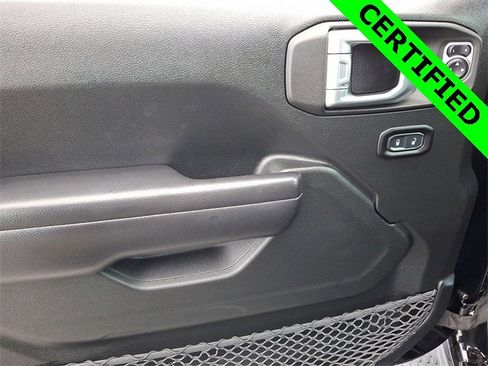 Used 2021 Jeep Wrangler Unlimited Sport image 12