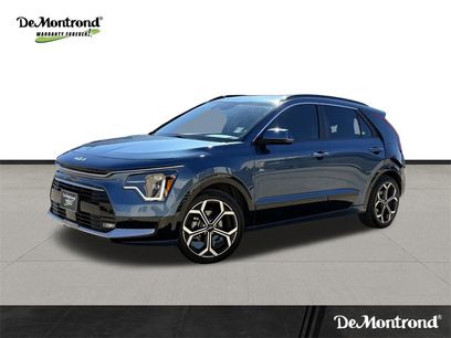 Used 2023 Kia Niro SX Touring