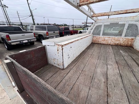 Used 2001 Ford F350 XL image 35