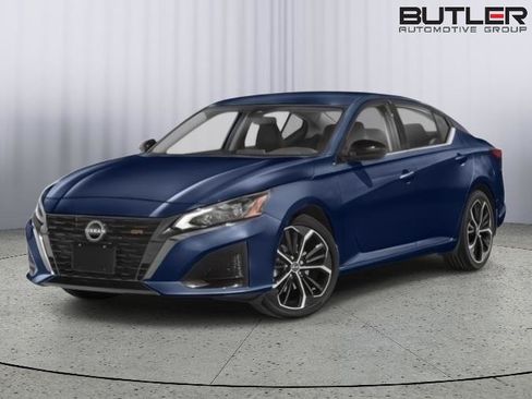 Used 2022 Nissan Altima 2.5 SR FWD image 1